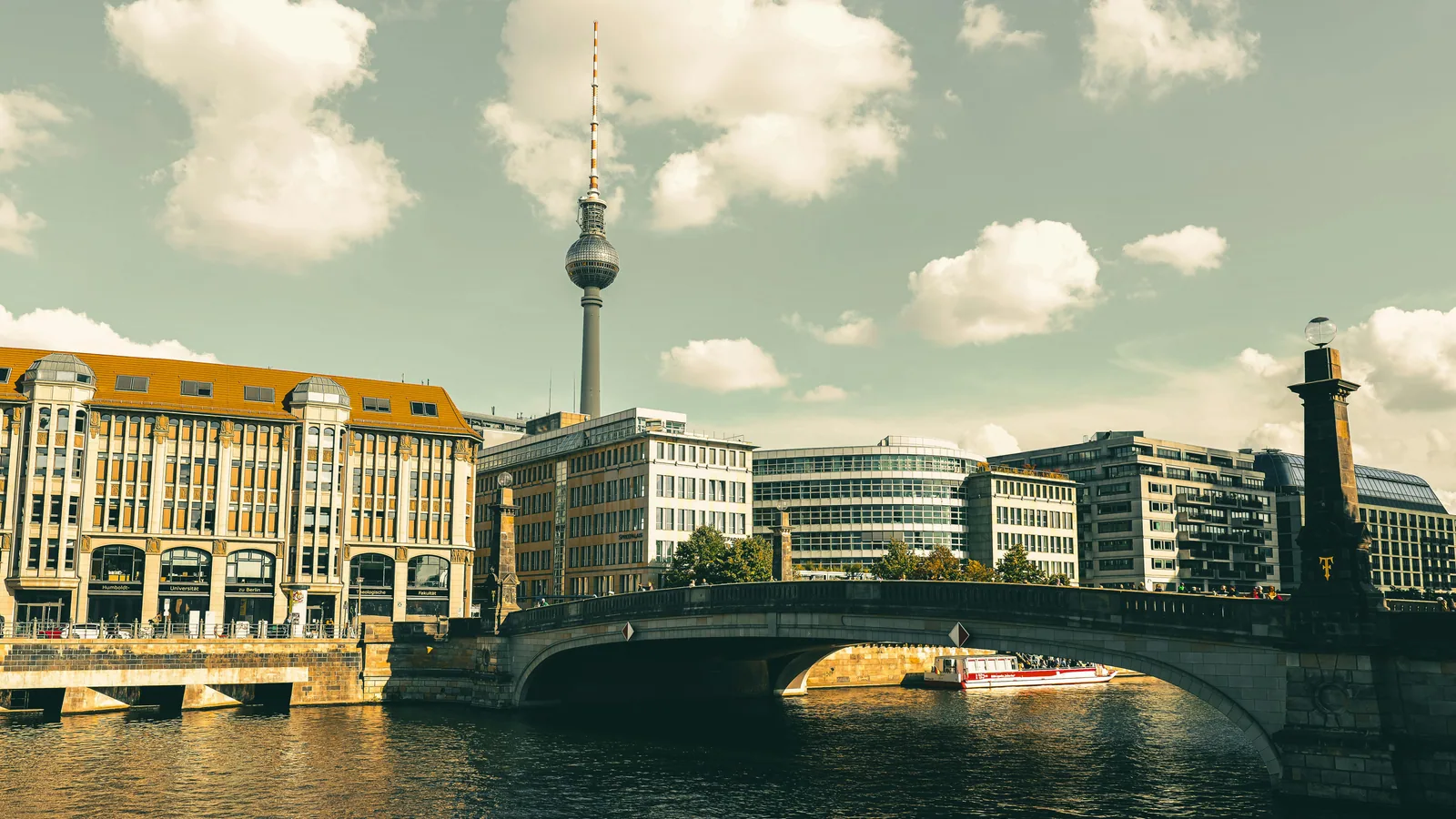 Berlin en 3 jours : histoire, quartiers et itinéraire réaliste : photo de couverture pour illustrer cet article