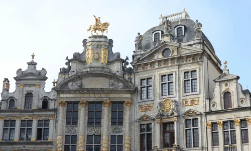 Bruxelles hors Grand-Place : quartiers à explorer en une journée : photo de couverture pour illustrer cet article