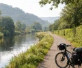 La Vélo Francette en Normandie : étapes, paysages et conseils pratiques : photo de couverture pour illustrer cet article