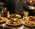 Où manger à New York : quartiers, budgets et choix réalistes : photo de couverture pour illustrer cet article