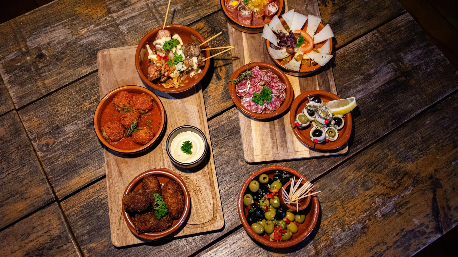 Tapas à Madrid : quartiers et critères pour bien choisir : photo de couverture pour illustrer cet article